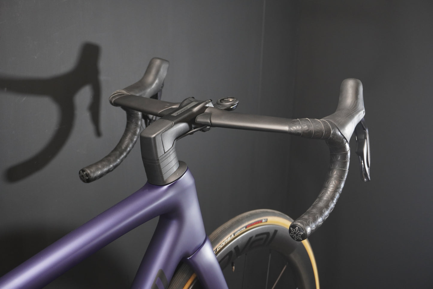 Specialized Tarmac SL8 Pro Di2 & P/M Carbon Disc Road Bike 2024 54cm