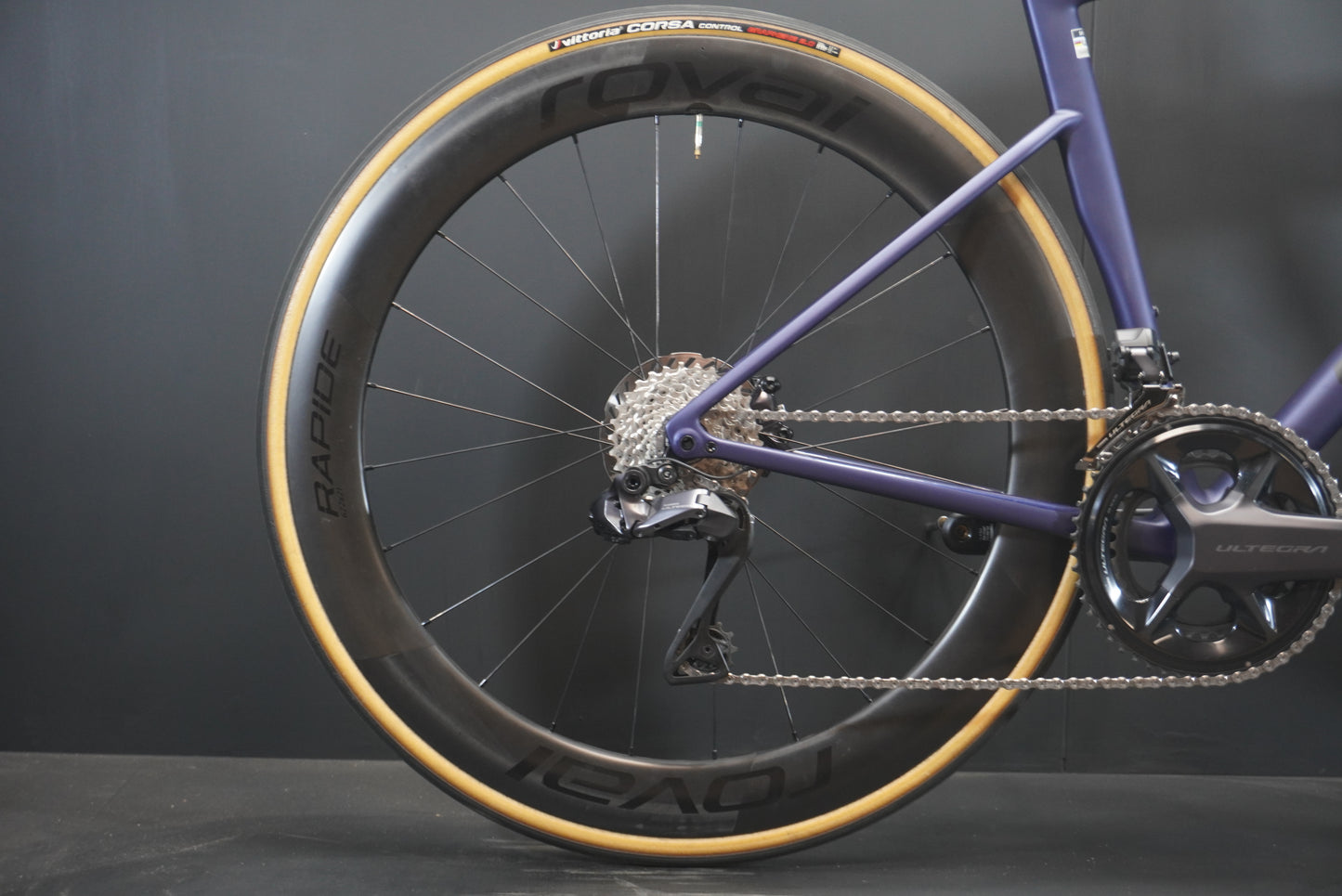 Specialized Tarmac SL8 Pro Di2 & P/M Carbon Disc Road Bike 2024 54cm