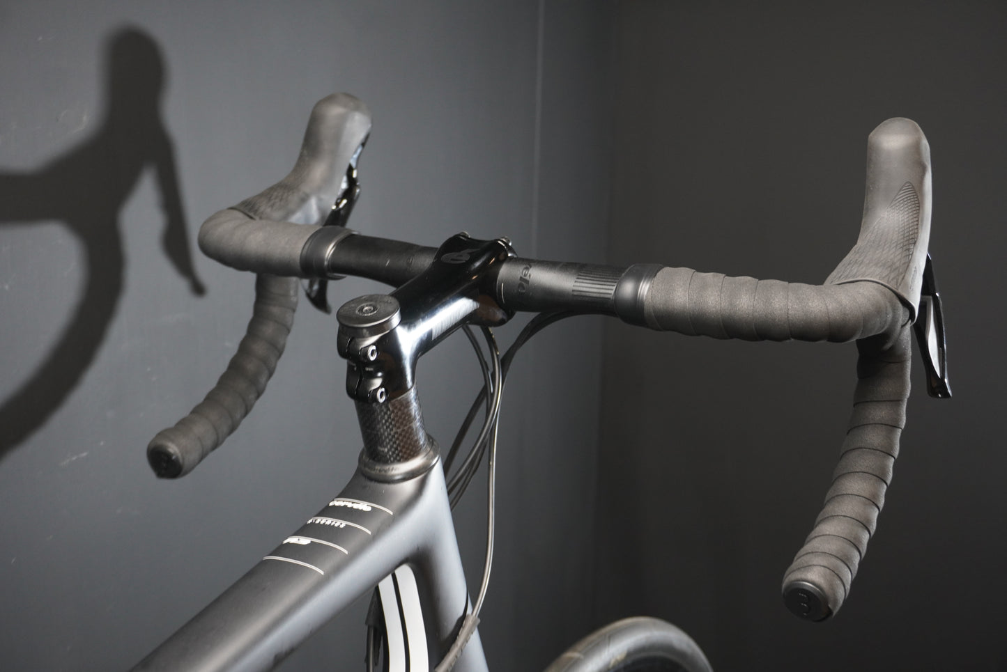 Cervelo R3 Ultegra Carbon Disc Road Bike 2020 - 61cm