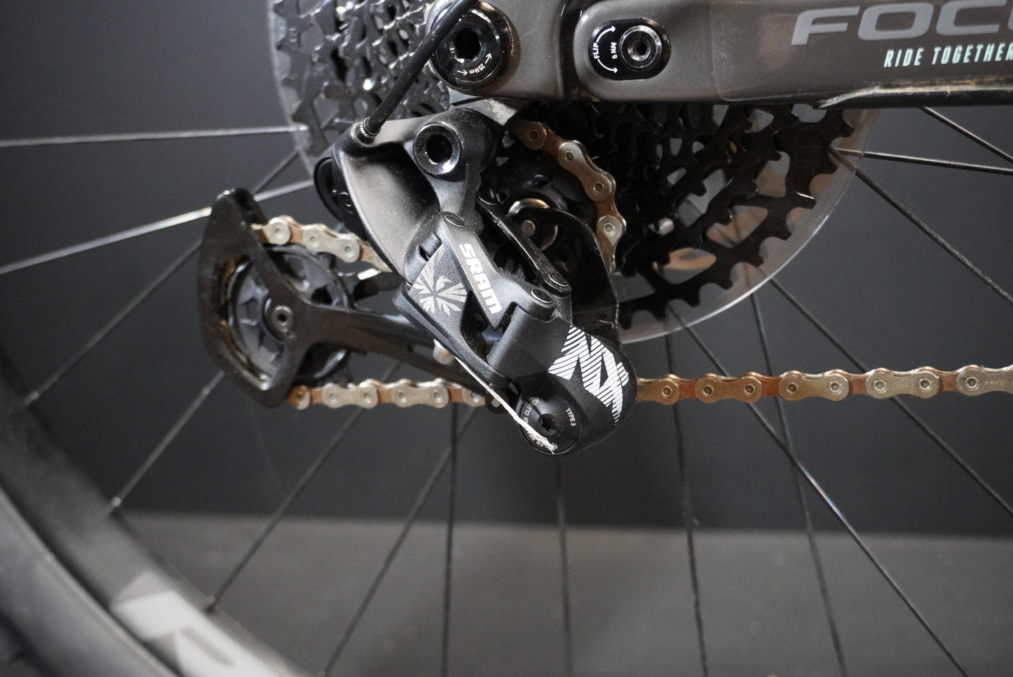 Focus Jam² SL 8.7 E-MTB 2024 - Medium - 265 Miles