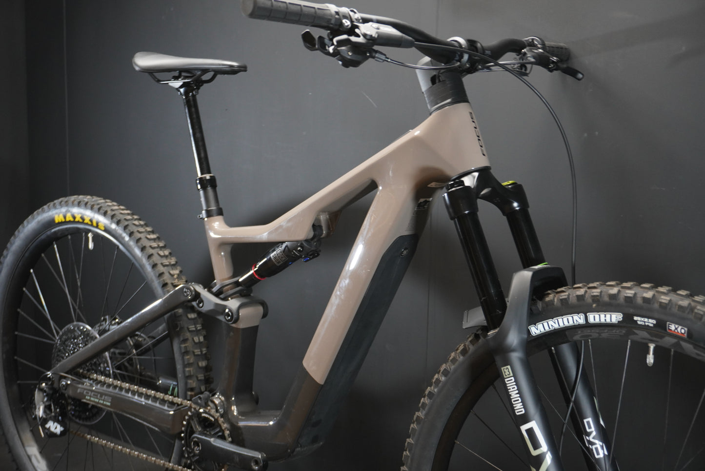 Focus Jam² SL 8.7 E-MTB 2024 - Medium - 265 Miles