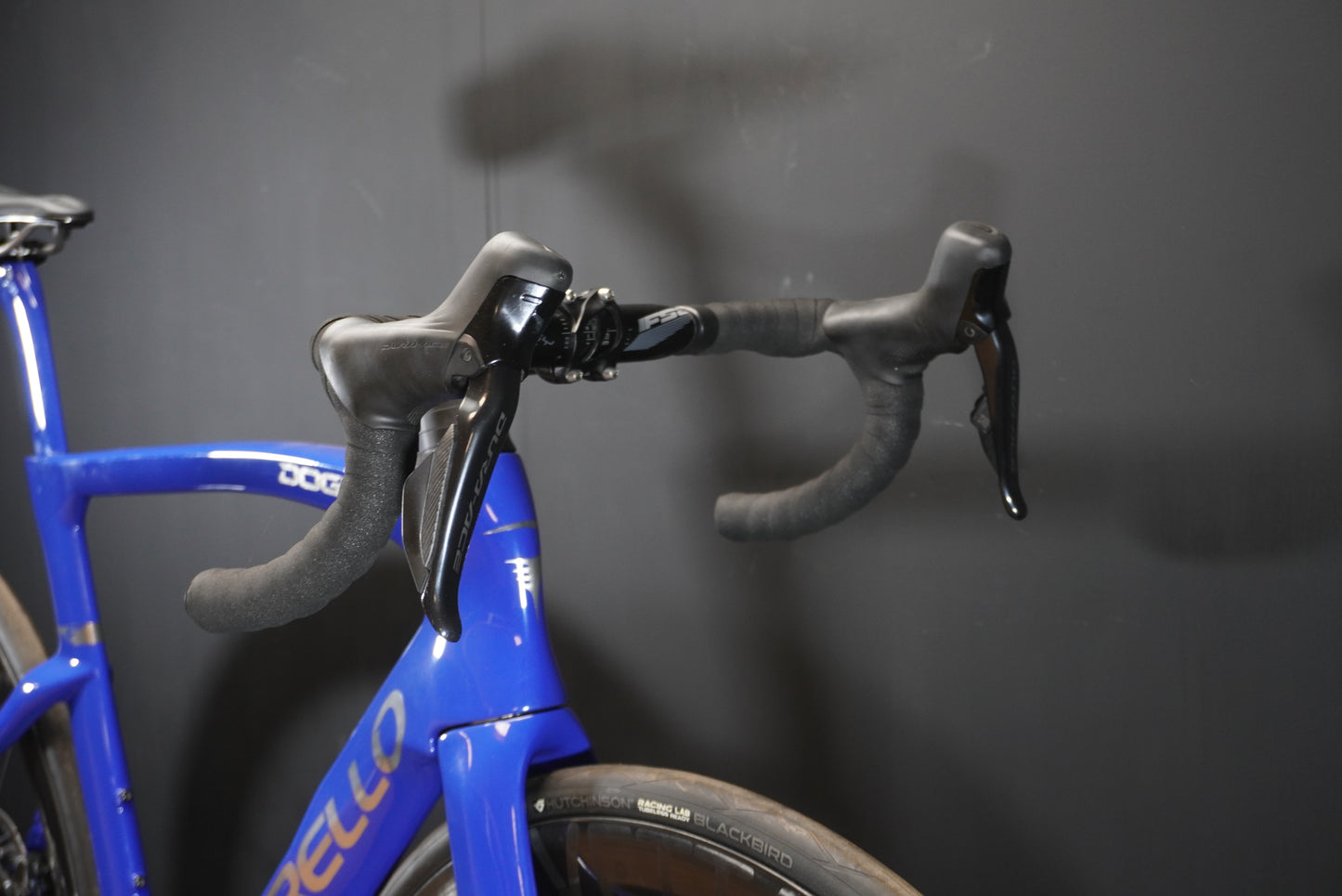 Pinarello Dogma F Carbon Disc Road Bike 2024 - 55cm