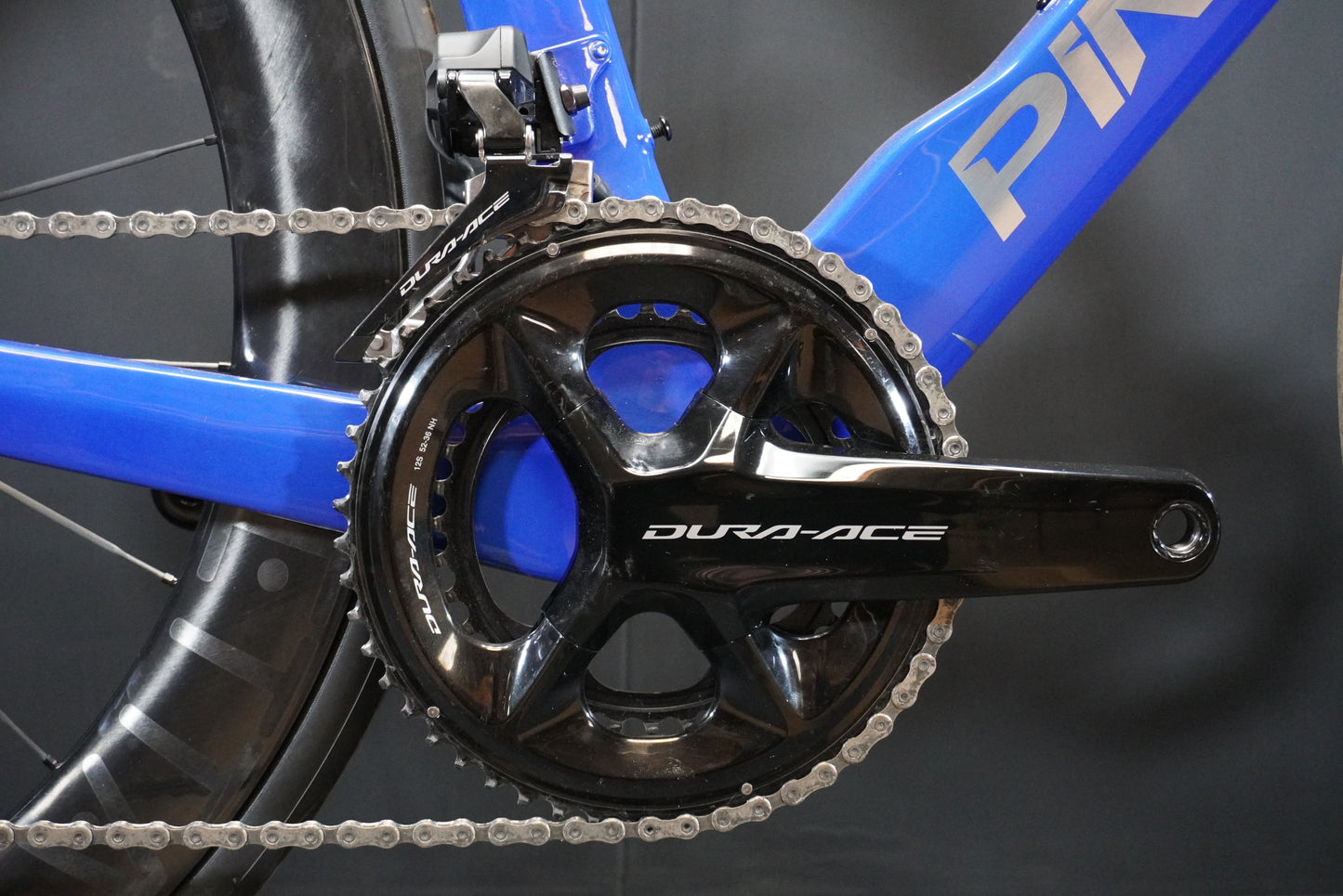 Pinarello Dogma F Carbon Disc Road Bike 2024 - 55cm
