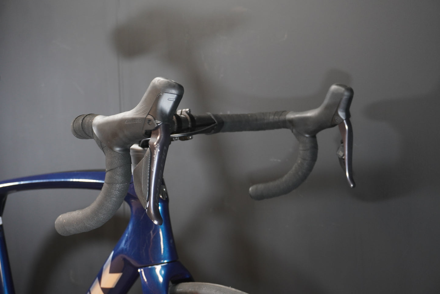 Trek Emonda SL7 Ultegra Di2 & P/M Carbon Disc Road Bike 2023 - 56cm