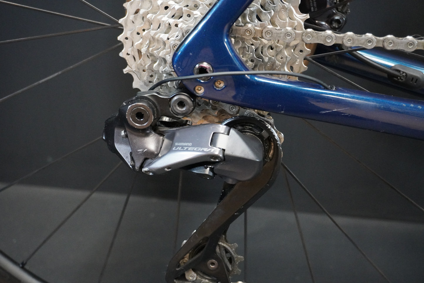 Trek Emonda SL7 Ultegra Di2 & P/M Carbon Disc Road Bike 2023 - 56cm
