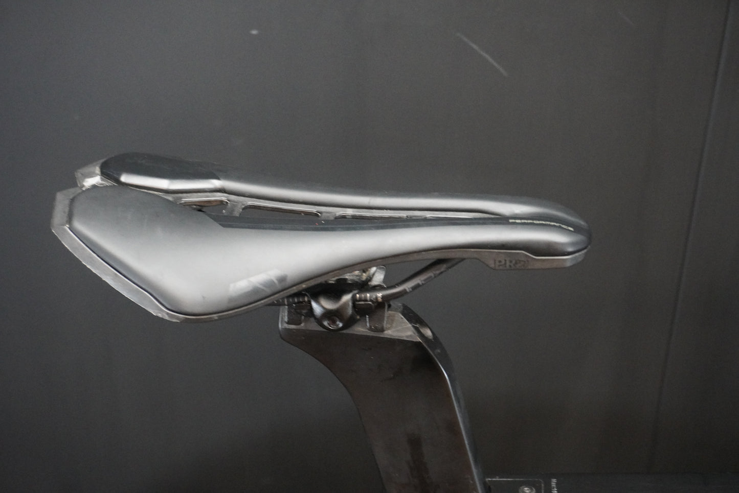 Elves Falath EVO Ultegra Di2 Carbon Disc Road Bike 2024 - 56cm