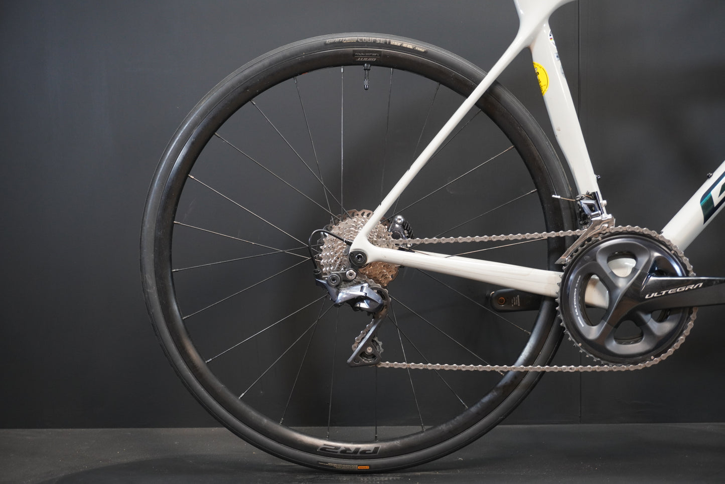 Giant TCR Advanced 1 Ultegra Carbon Disc Road Bike 2021 - M/L