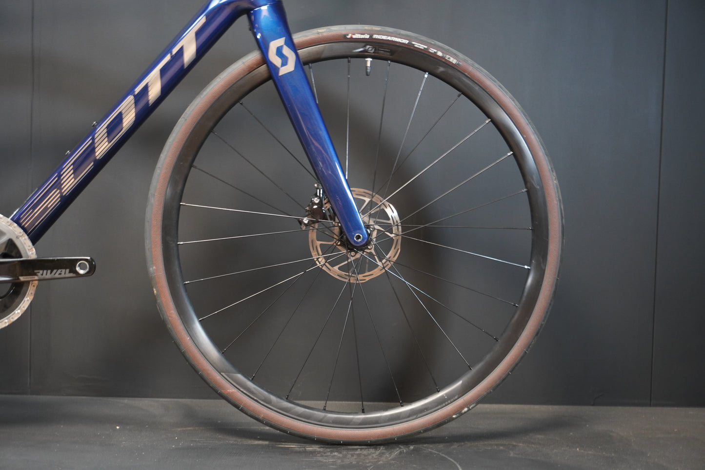 Scott Addict 10 Rival AXS Carbon Disc Road Bike 2022 - Large 56cm