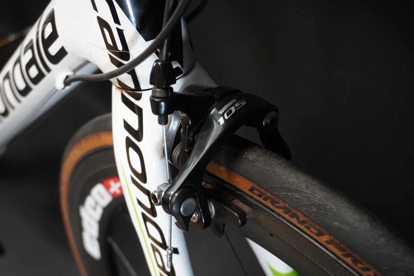 Cannondale Supersix Evo 105 carbon road bike - 60cm