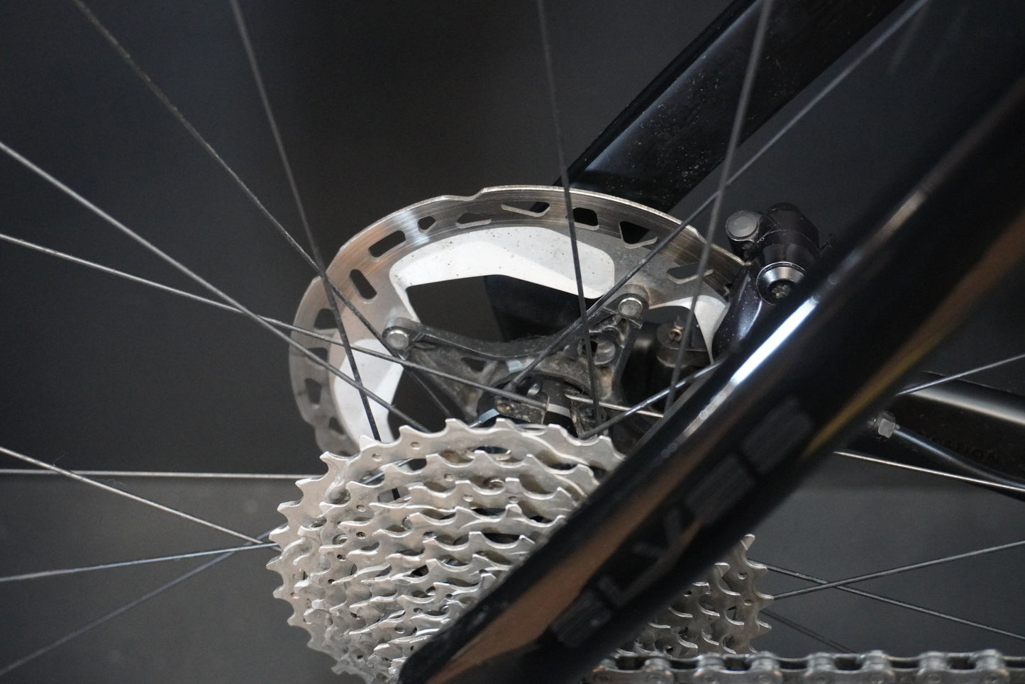 Elves Falath EVO Ultegra Di2 Carbon Disc Road Bike 2024 - 56cm
