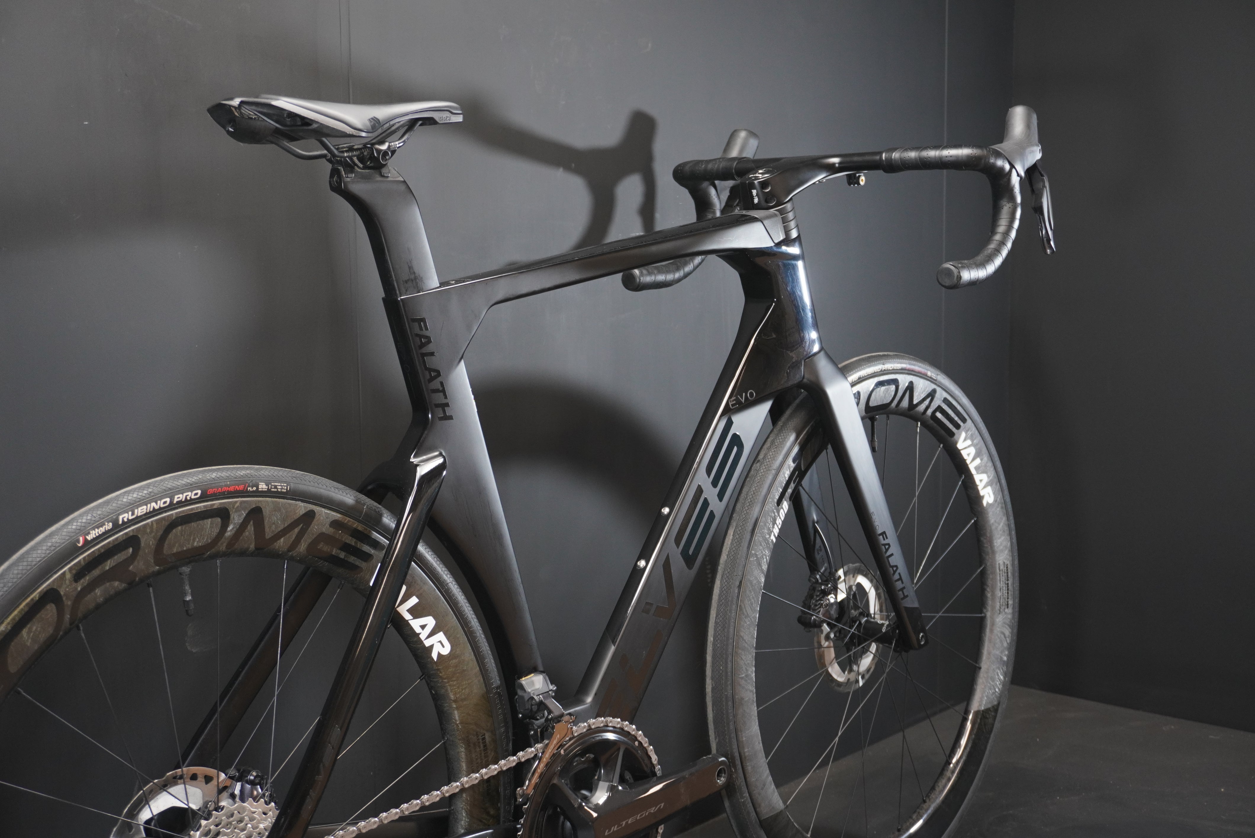 Elves Falath EVO Ultegra Di2 Carbon Disc Road Bike 2024 - 56cm