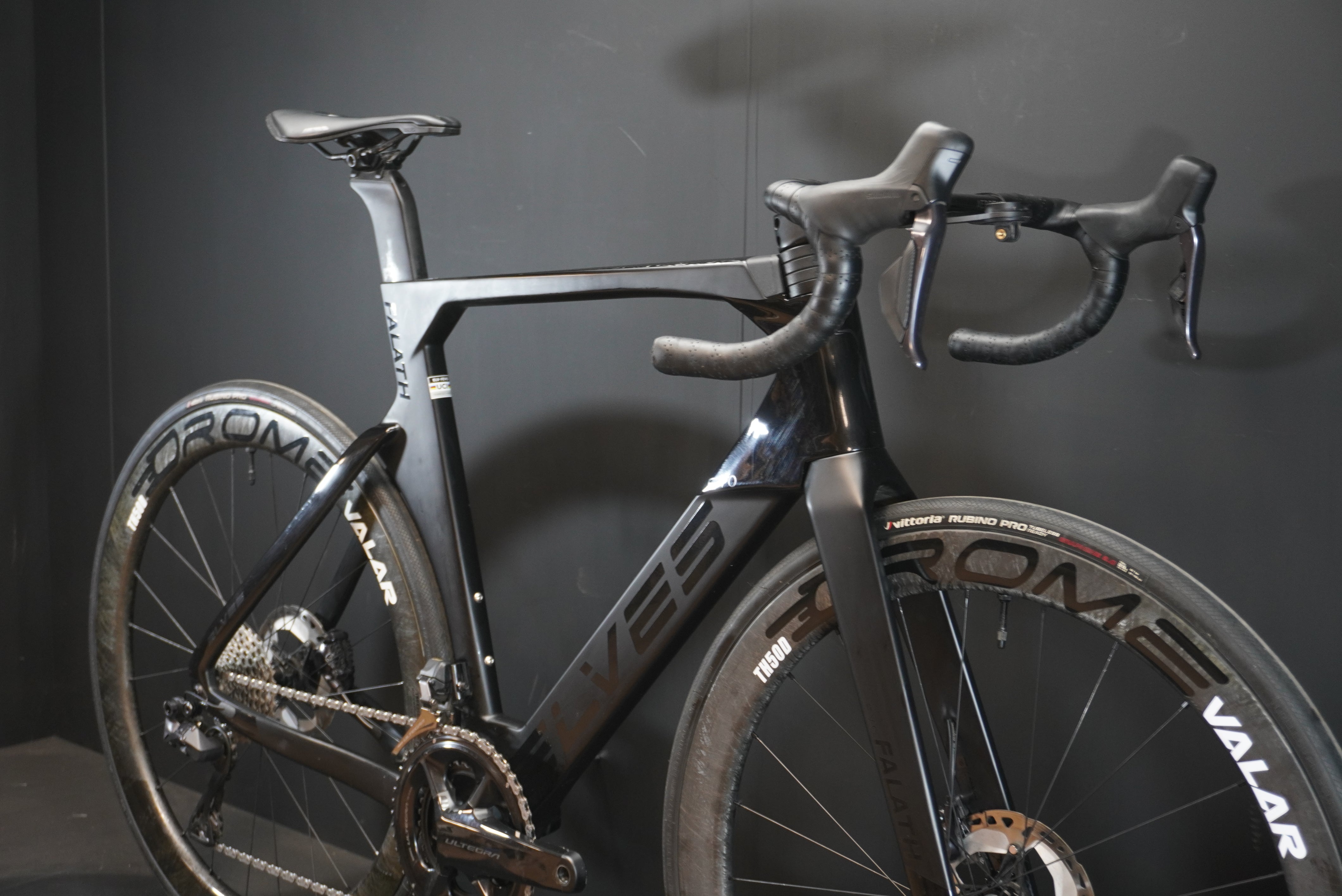 Elves Falath EVO Ultegra Di2 Carbon Disc Road Bike 2024 - 56cm