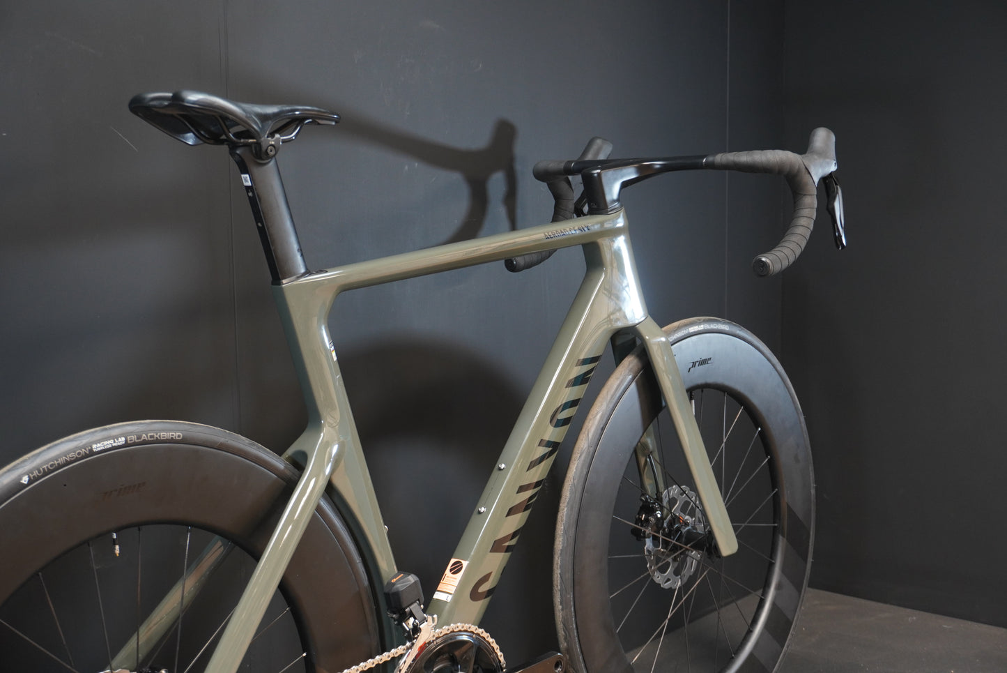 Canyon Aeroad CF SLX 7 105 Di2 Carbon Disc Road Bike 2025 - Large