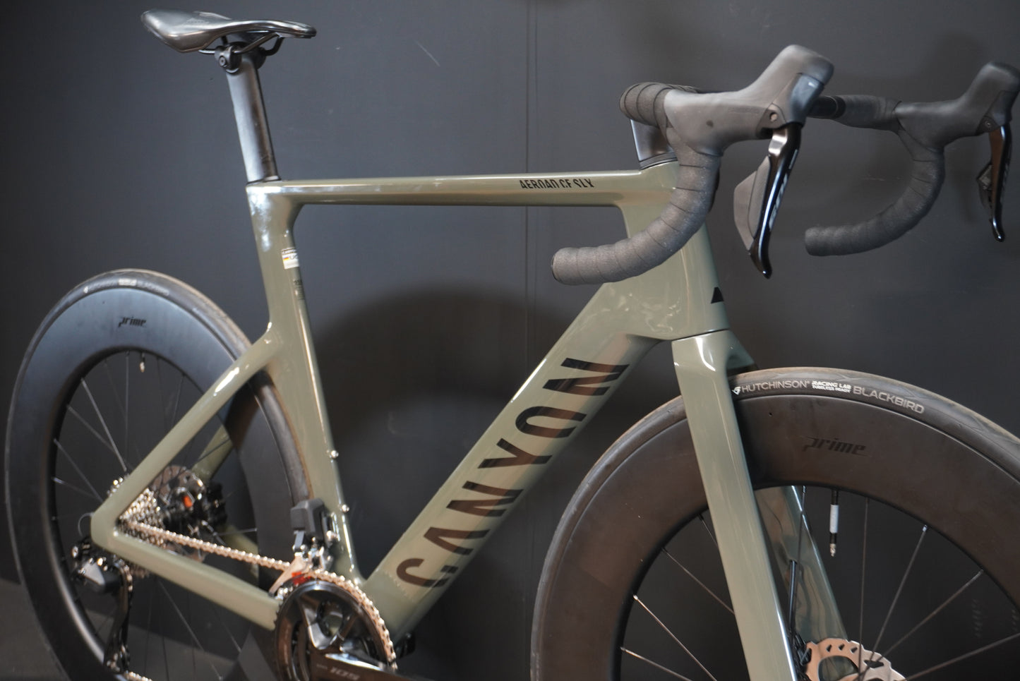 Canyon Aeroad CF SLX 7 105 Di2 Carbon Disc Road Bike 2025 - Large