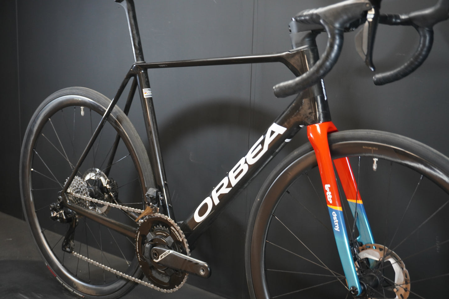 Orbea Orca M10i Replica Lotto Dstny Dura-Ace Di2 Carbon Disc Road Bike 2024 - 55cm