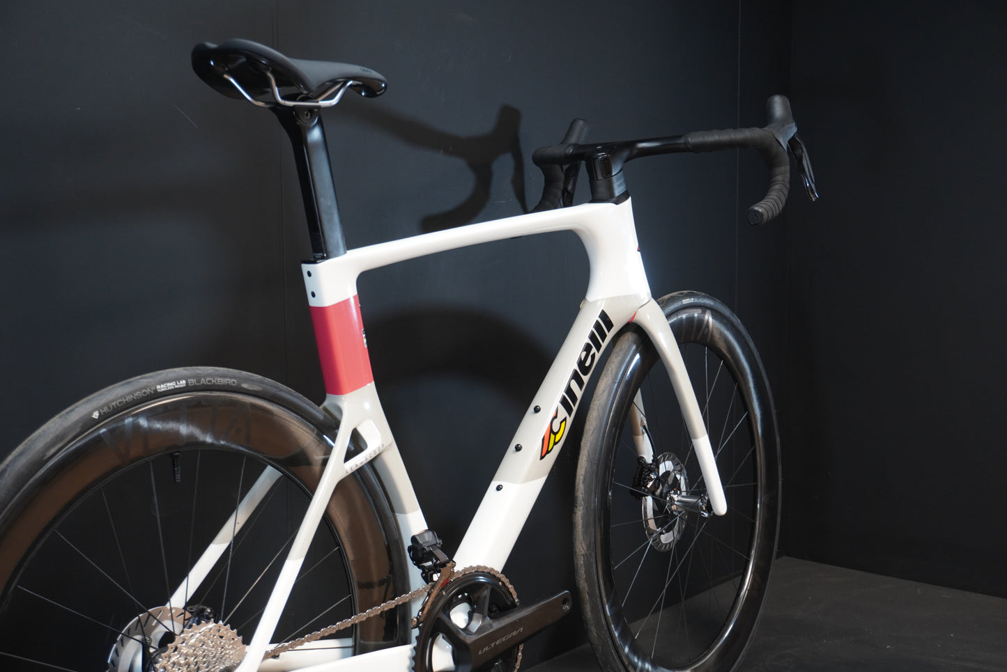 Cinelli Aeroscoop Ultegra Di2 Carbon Disc Road Bike 2026 - Large