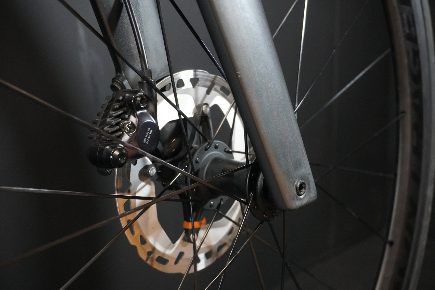 Trek Madone SL6 Ultegra Di2 Carbon Disc Road Bike 2021 - 54cm