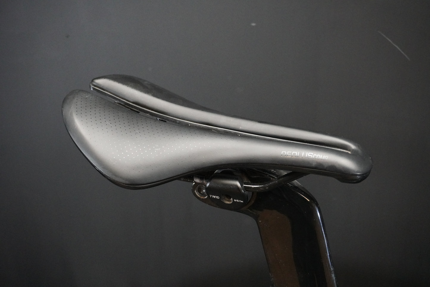 Trek Madone SL6 Ultegra Di2 Carbon Disc Road Bike 2021 - 54cm