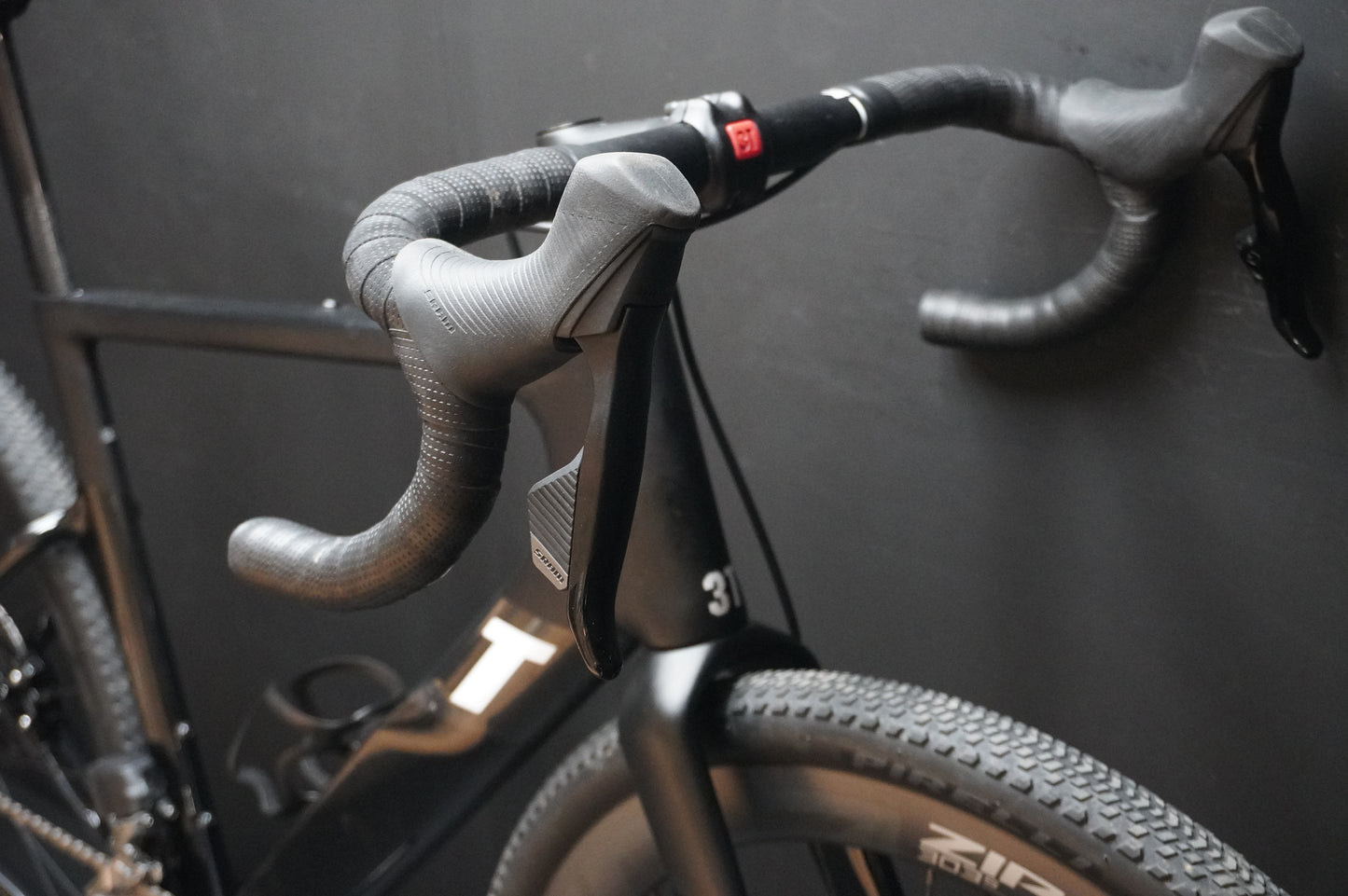 3T Exploro Racemax SRAM Rival AXS Carbon Disc Gravel Bike 54cm - 2024. Full Warranty.