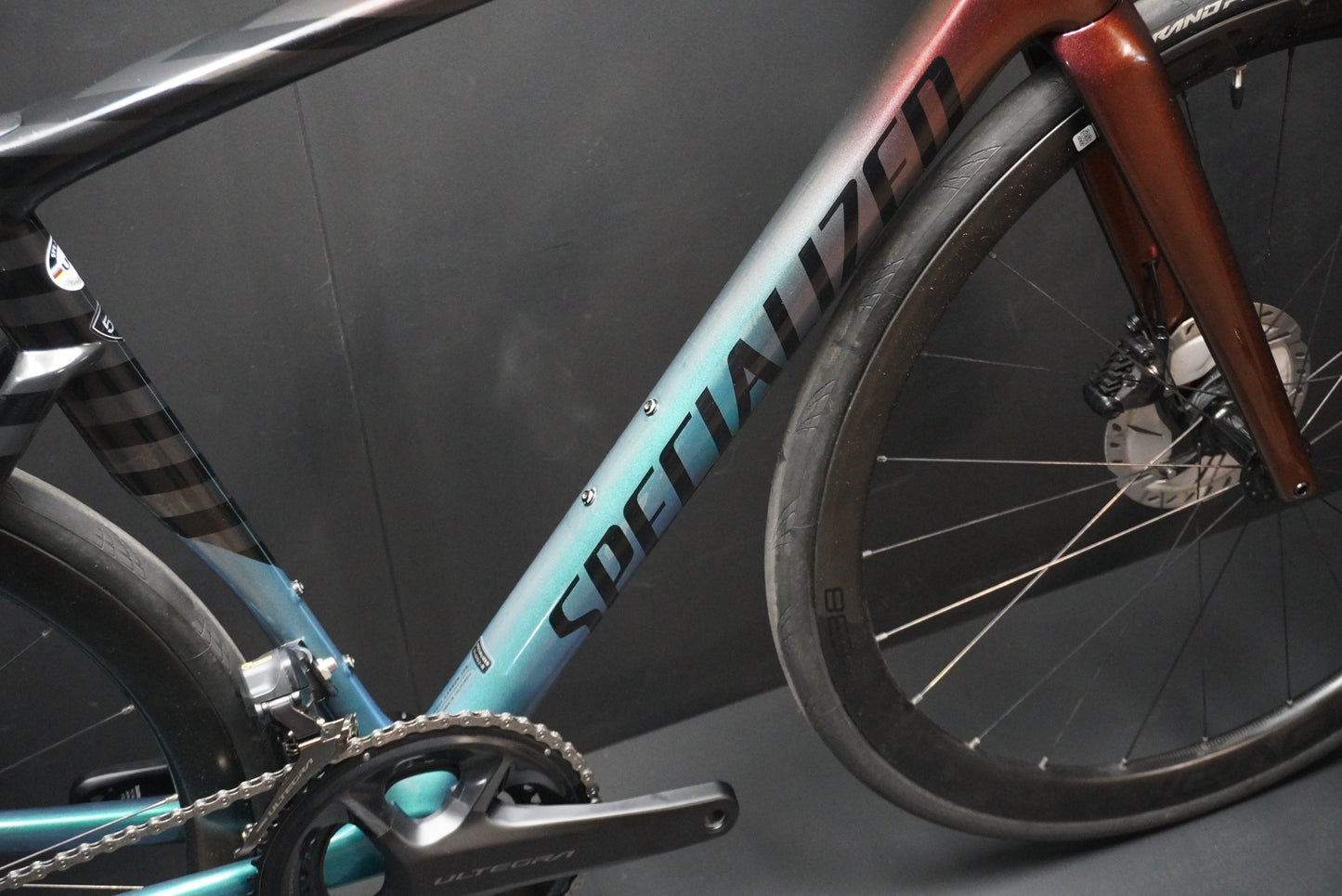 Specialized Tarmac SL7 Expert Di2 Carbon Disc Road Bike 56cm - 2021 - Upgraded to 12Spd