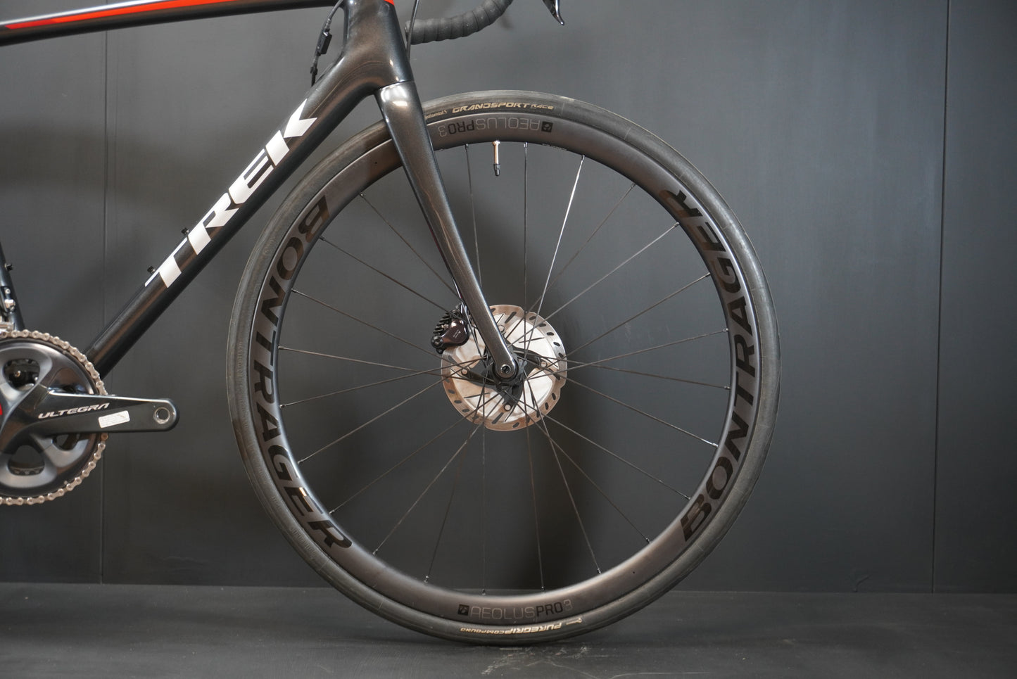 Trek Émonda SL7 Di2 Carbon Disc Road Bike 2019 - 56cm