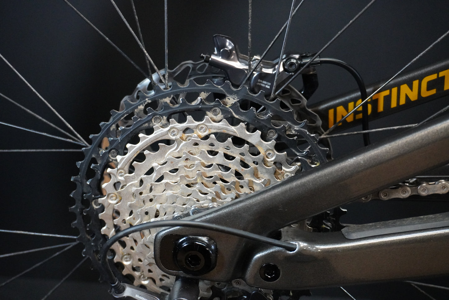 Rocky Mountain Instinct Powerplay Carbon 70 E-Bike 2023 - XL - 30 miles