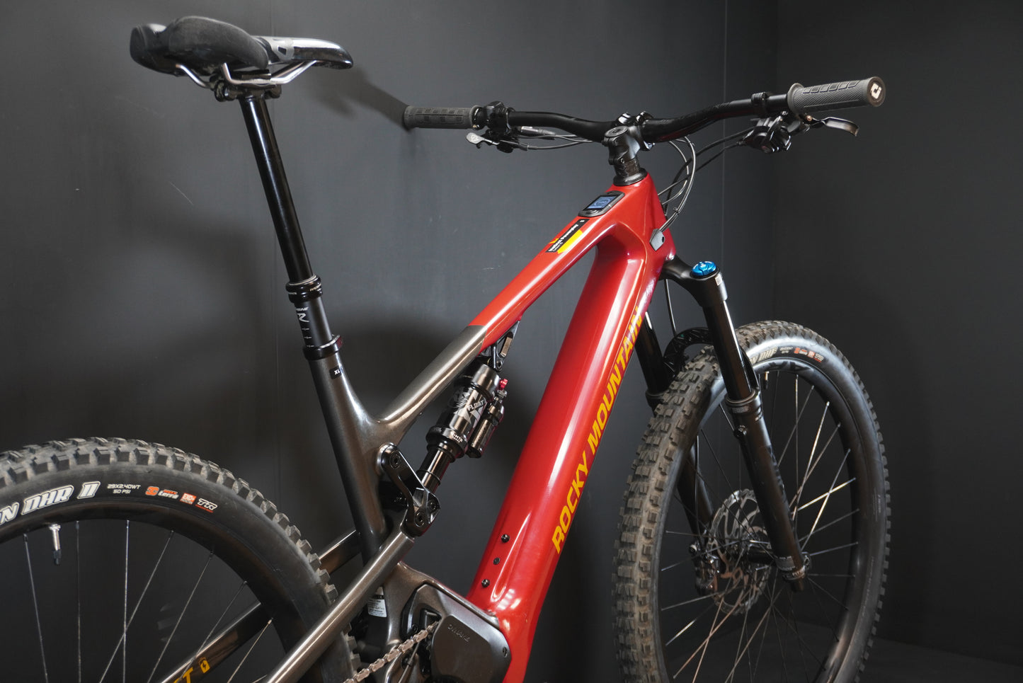 Rocky Mountain Instinct Powerplay Carbon 70 E-Bike 2023 - XL - 30 miles