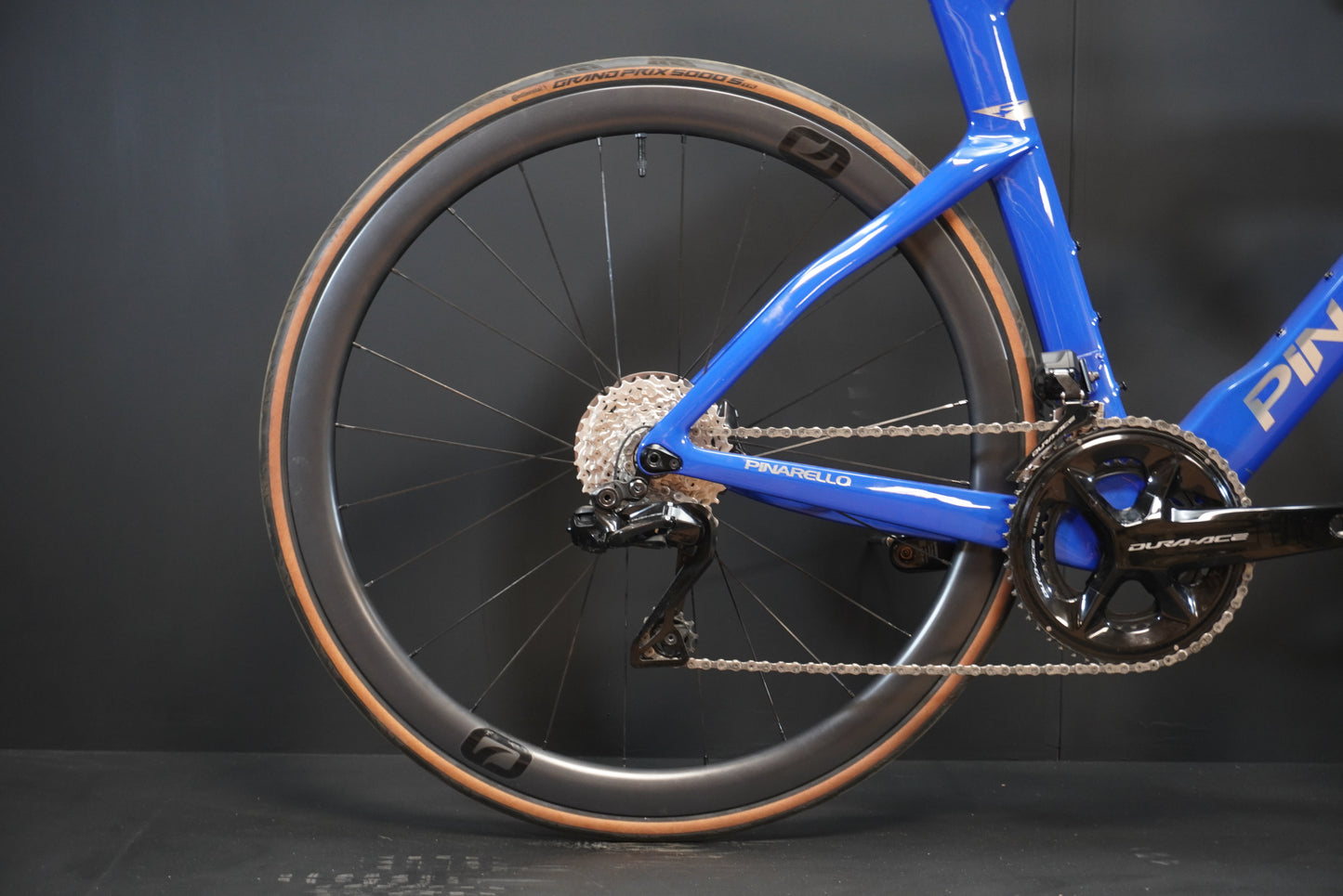 Pinarello Dogma F Carbon Disc Road Bike 2024 - 55cm