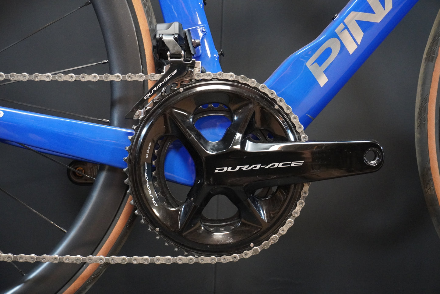 Pinarello Dogma F Carbon Disc Road Bike 2024 - 55cm