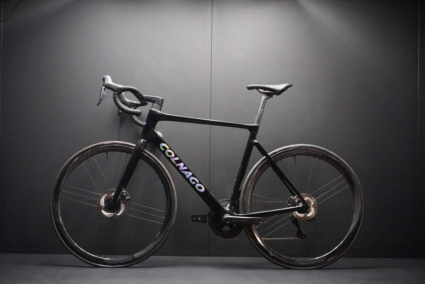 NEW Colnago V4RS Di2 Carbon Disc Road Bike 2025 - 530mm (57cm equivalent) - Full Warranty