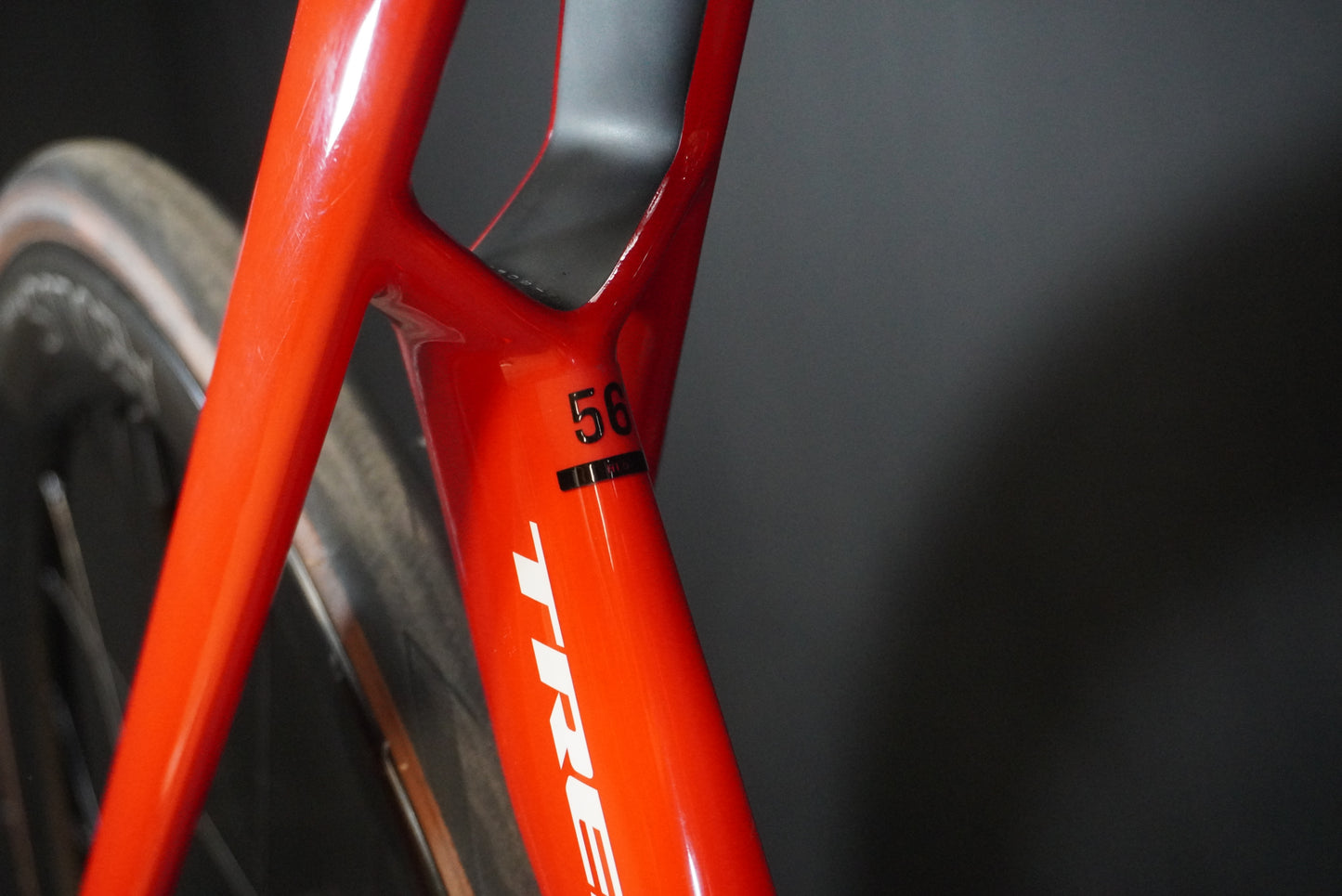 Trek Madone SLR 9 Gen 7 Dura-Ace Di2 Carbon Disc Road Bike 2024 - 56cm