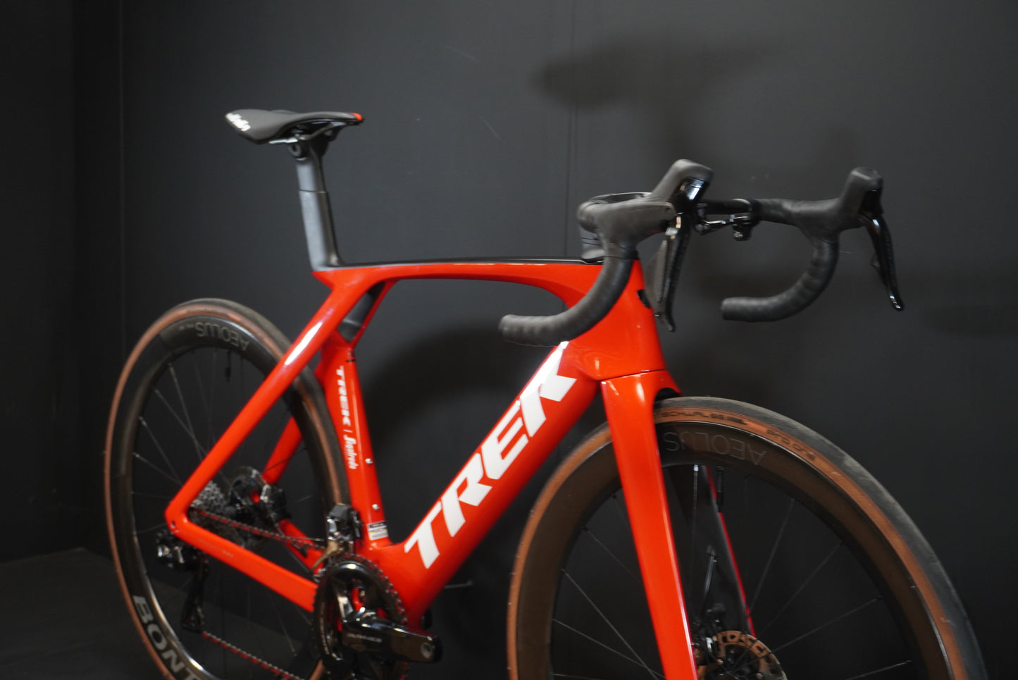 Trek Madone SLR 9 Gen 7 Dura-Ace Di2 Carbon Disc Road Bike 2024 - 56cm