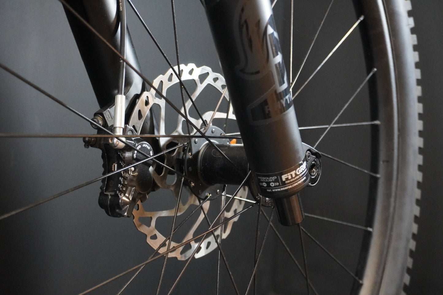 Trek Fuel EX 9.7 Gen 6 Carbon Full Suspension MTB 2023 - Medium
