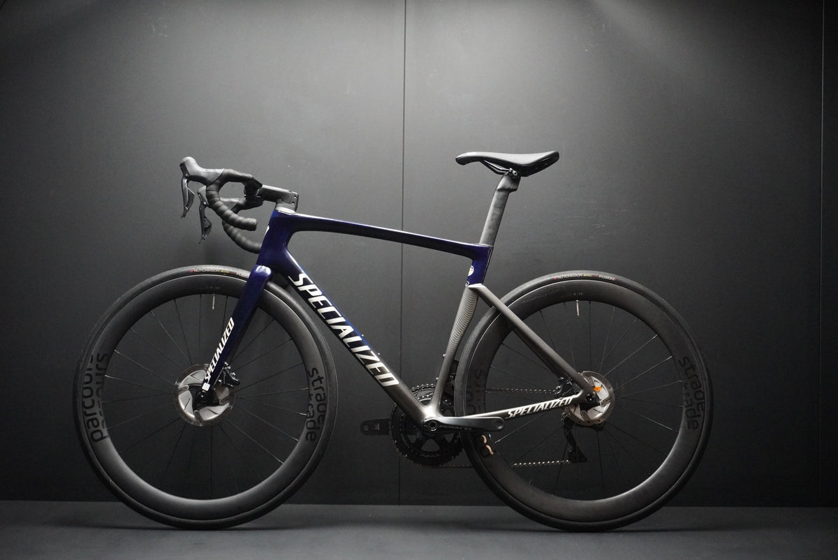 Specialized Tarmac SL7 Pro Di2 Carbon Disc Road Bike 2023 - 56cm