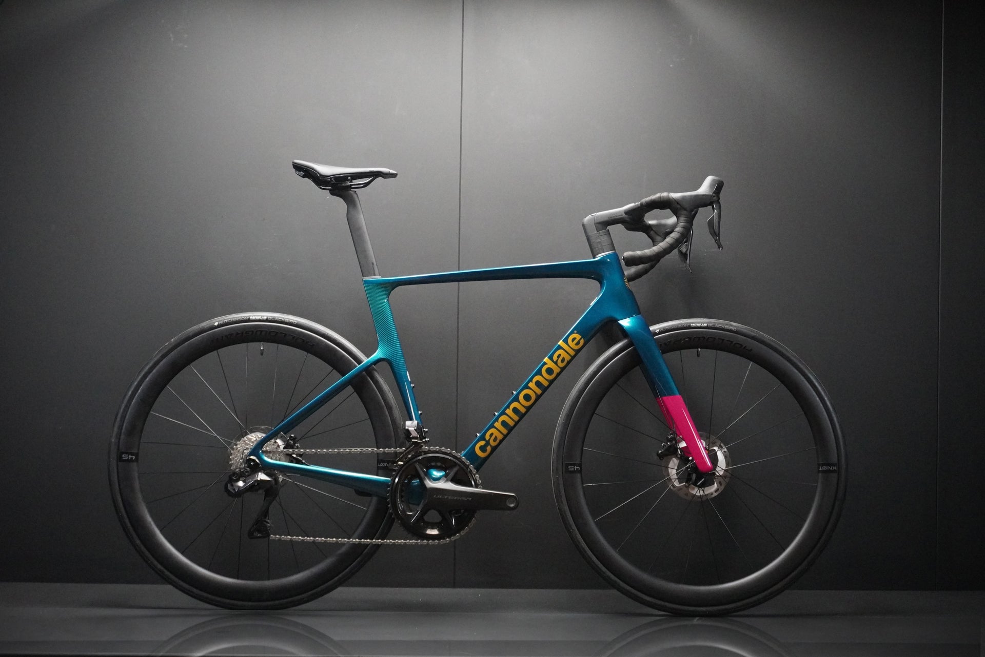 Cannondale Supersix EVO 2 Di2 Carbon Disc Road Bike 2025 - 54cm