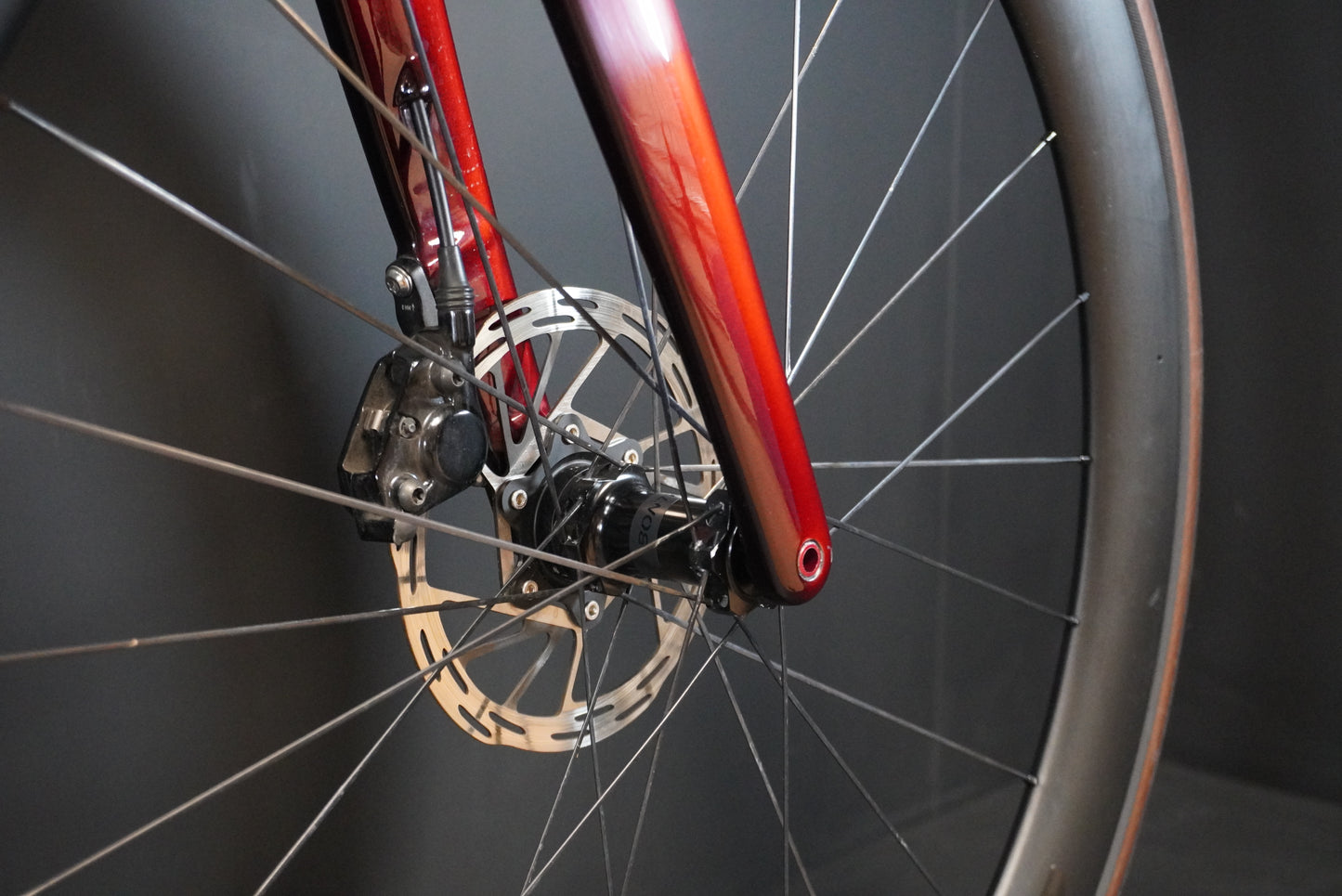 Trek Madone SLR 7 AXS Gen 8 Carbon Road Bike 2025 - M/L