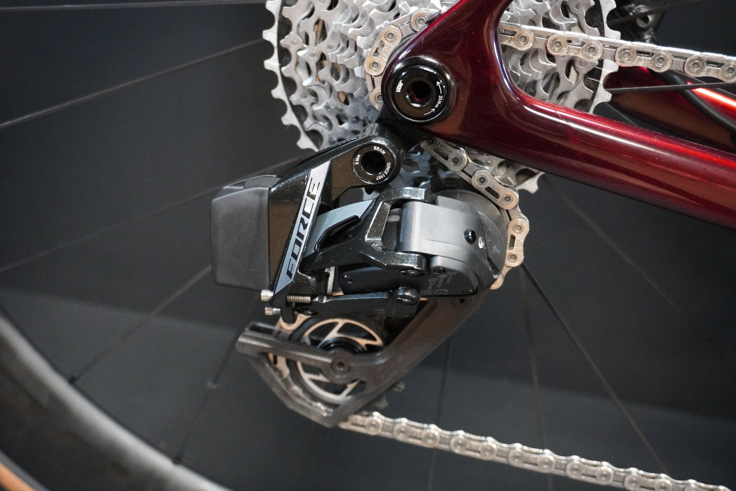 Trek Madone SLR 7 AXS Gen 8 Carbon Road Bike 2025 - M/L