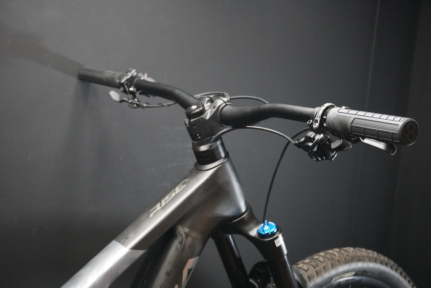 Orbea Rise M20 Carbon Disc E-MTB Medium - 2024 - 260 miles