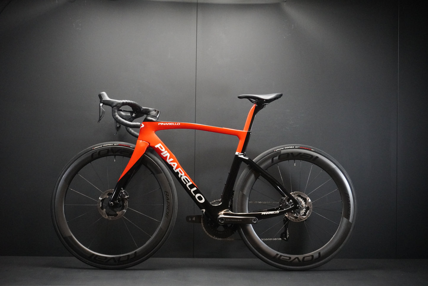 Pinarello F7 Ultegra Di2 Carbon Disc Road Bike 2024 - 530mm