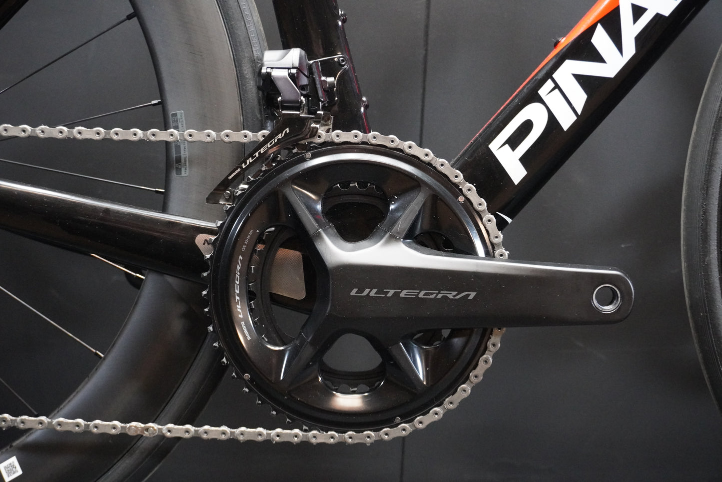 Pinarello F7 Ultegra Di2 Carbon Disc Road Bike 2024 - 530mm