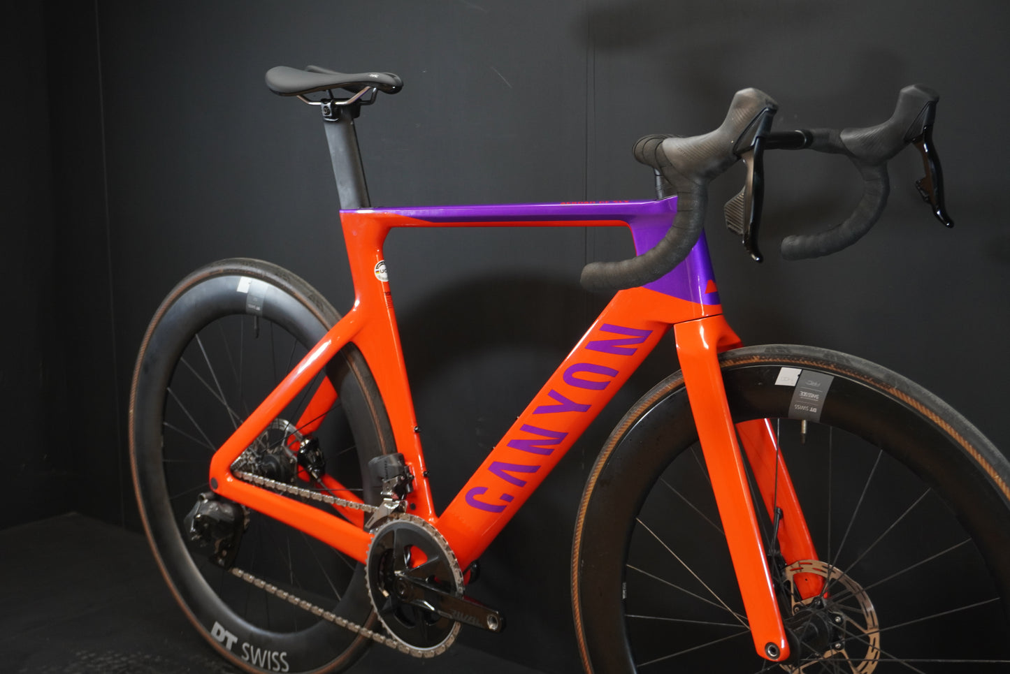Canyon Aeroad CF SLX 7 AXS Carbon Road Bike 2023 - Medium Upgraded!
