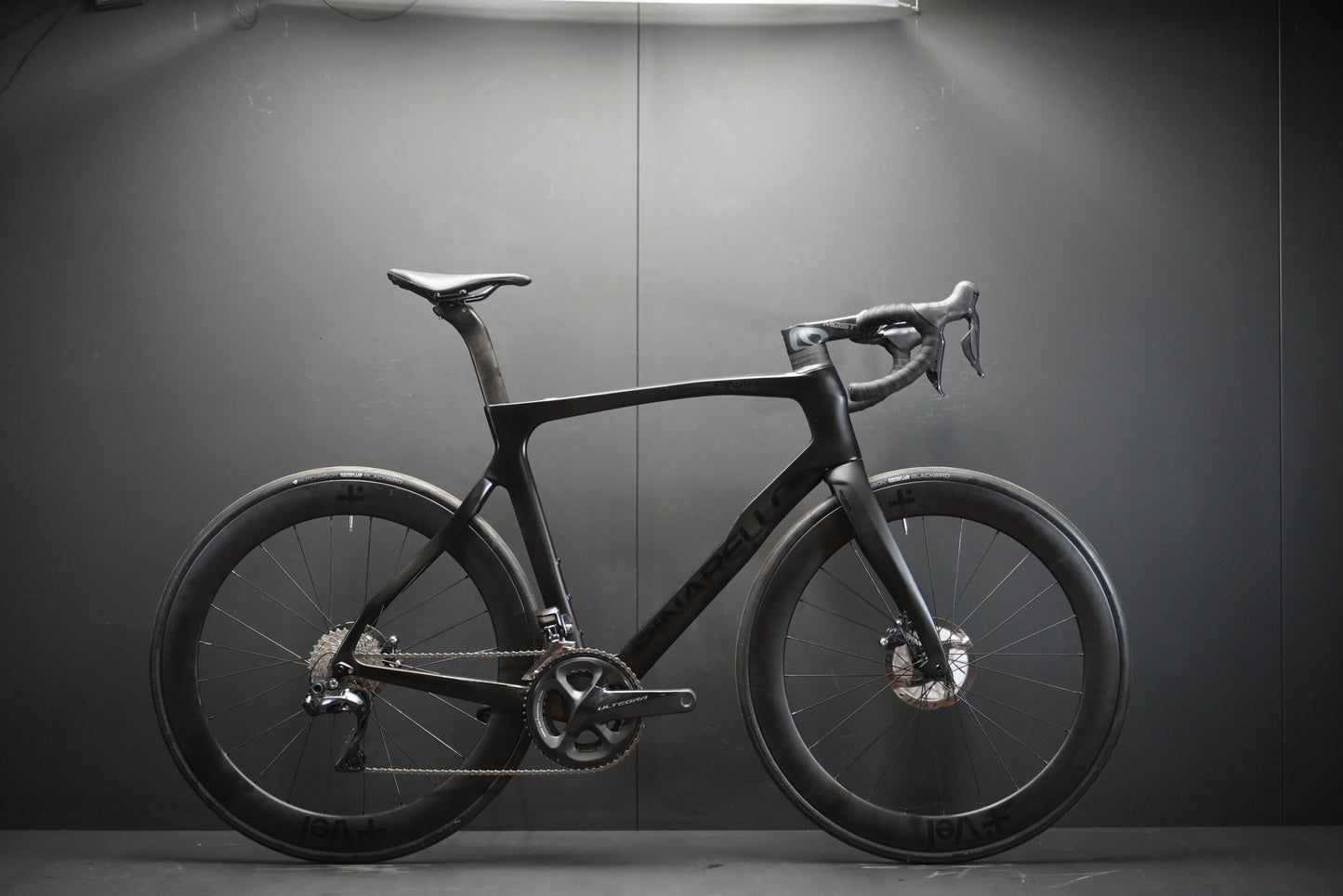 Pinarello Prince Ultegra Di2 Carbon Disc Road Bike 2022 - 560mm