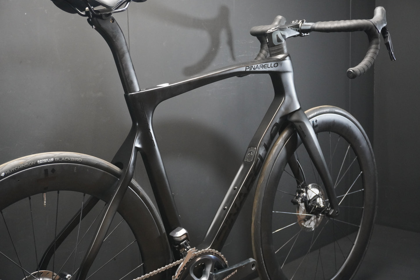Pinarello Prince Ultegra Di2 Carbon Disc Road Bike 2022 - 560mm