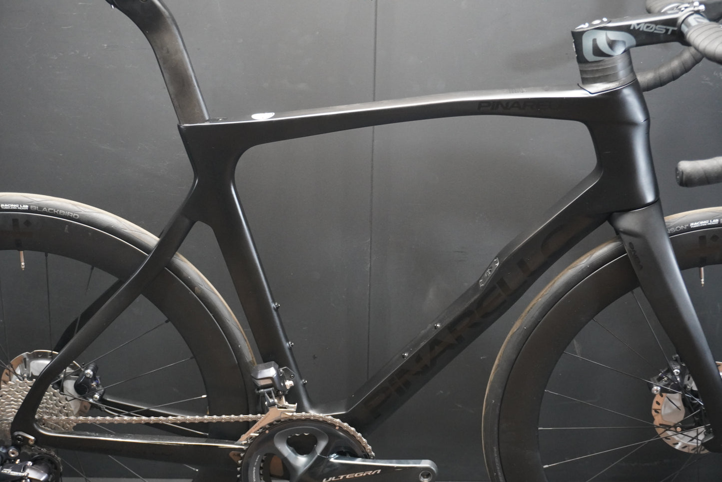 Pinarello Prince Ultegra Di2 Carbon Disc Road Bike 2022 - 560mm