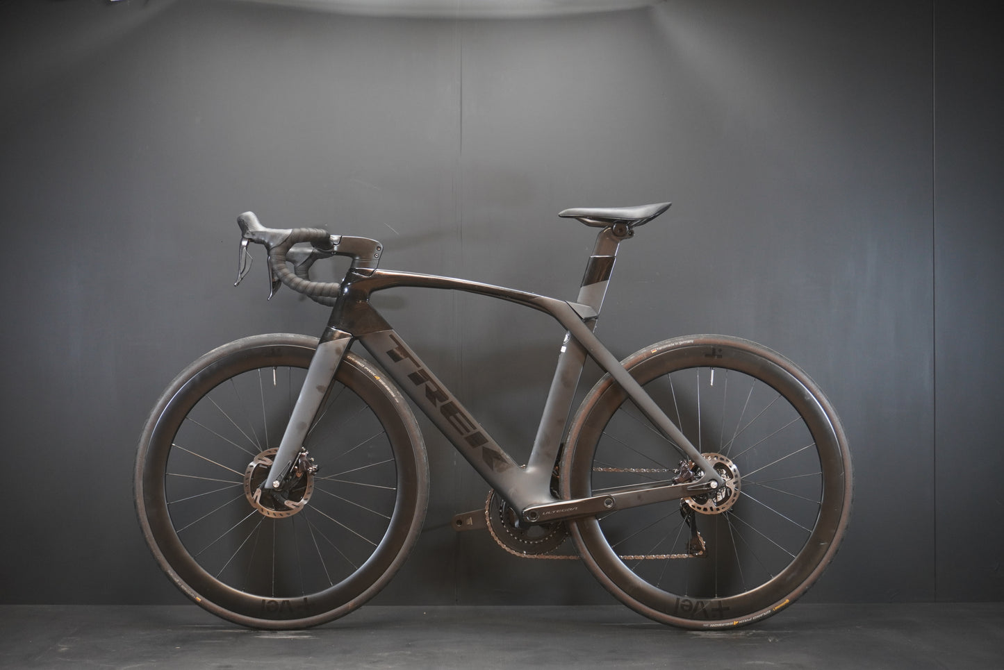 Trek Madone SLR Project One Ultegra Di2 12spd Carbon Disc Road Bike 2020 - 56cm