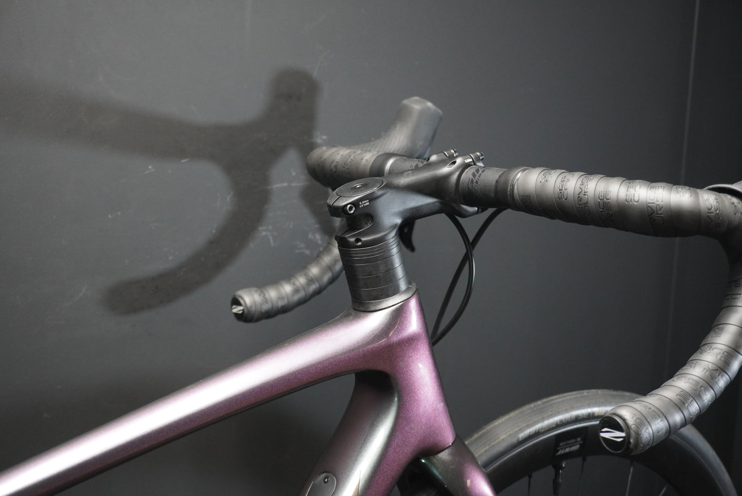 Giant TCR Advanced Pro 1 Rival AXS Carbon Disc Road Bike 2024 - Small