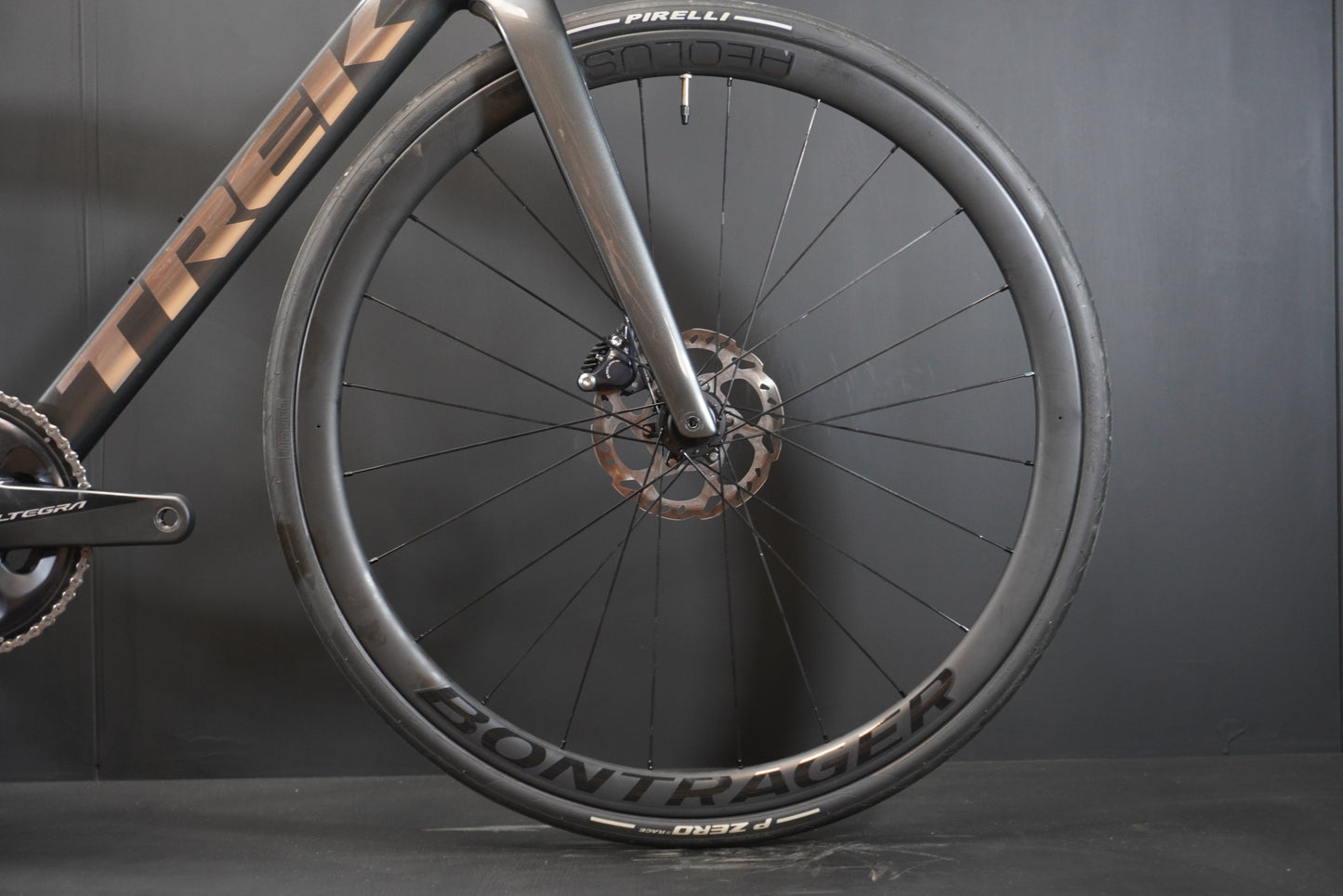 Trek Emonda SL6 Pro Carbon Disc Road Bike 2022 - 56cm