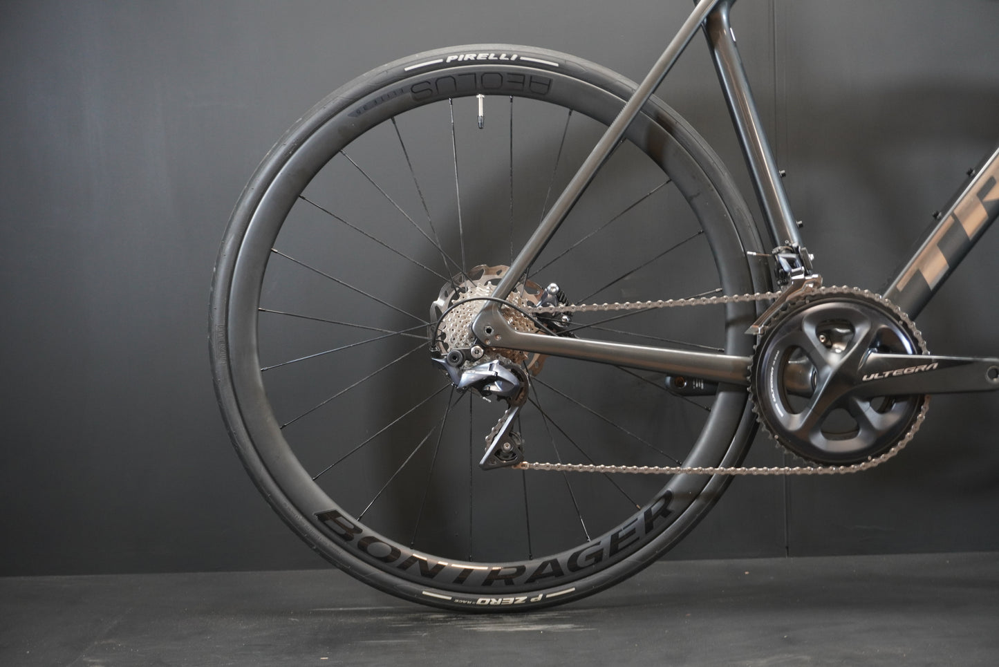 Trek Emonda SL6 Pro Carbon Disc Road Bike 2022 - 56cm