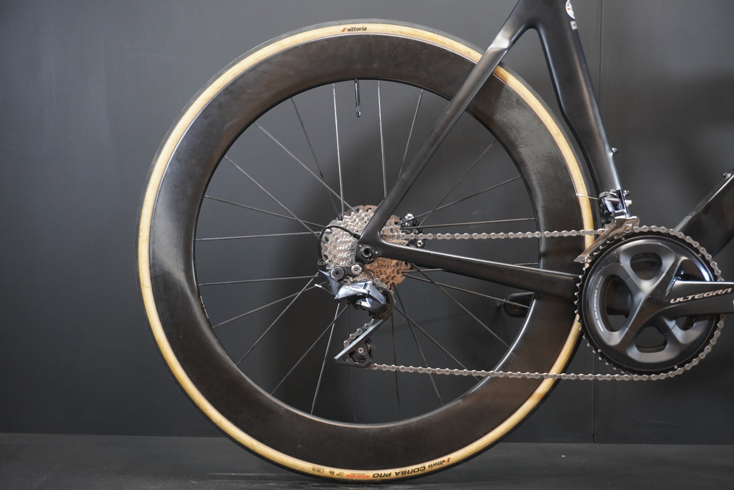Giant Propel Advanced 1 Ultegra Carbon Disc Road Bike 2021 - M/L