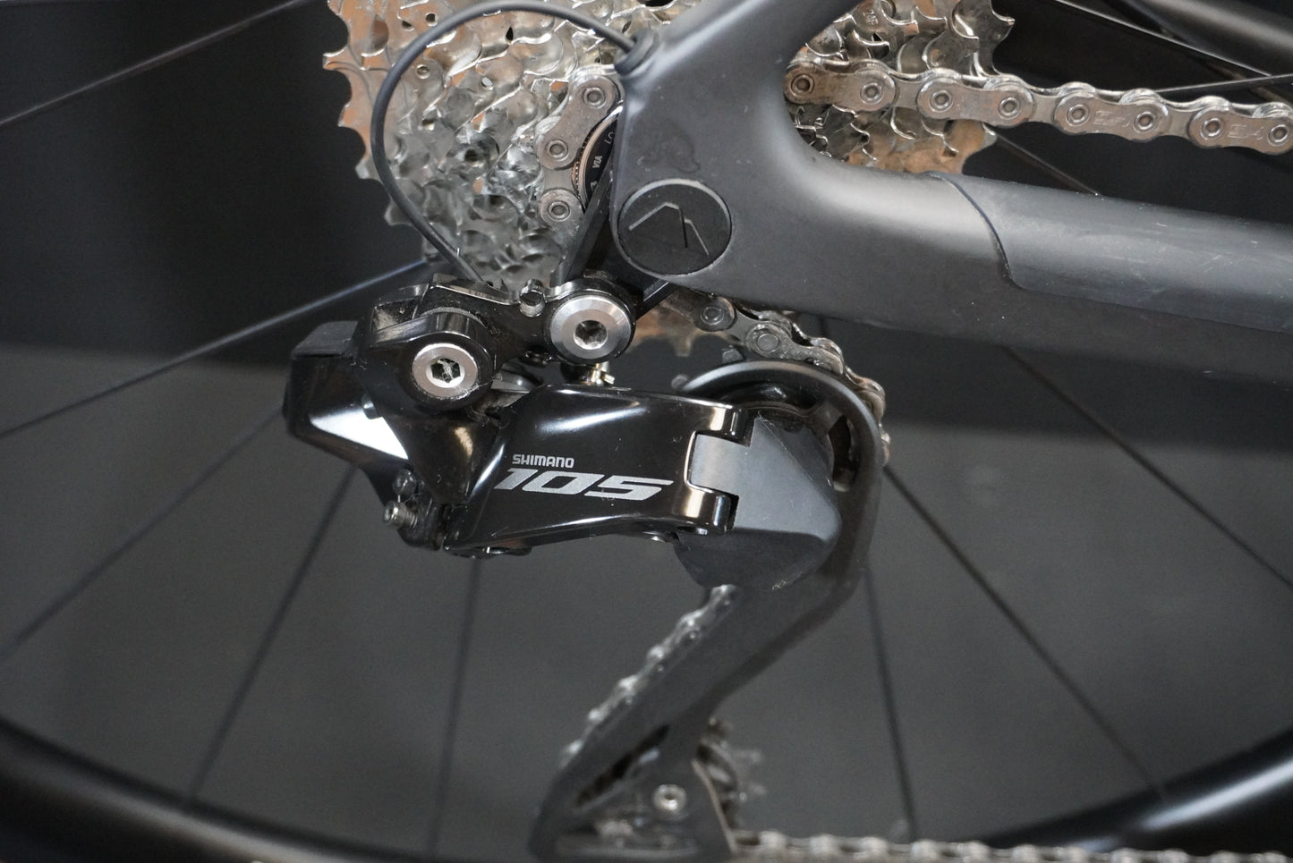 Canyon Endurace CF SLX 7 105 Di2 & P/M Carbon Disc Road Bike 2024 - XS